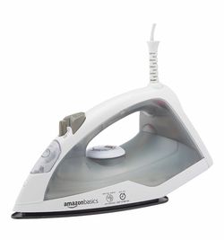 AmazonBasics Steam Iron