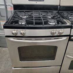 Gas Stove GE Width 30 Inches 