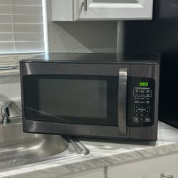 Hamilton Beach Microwave 