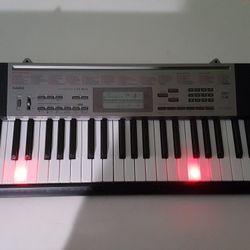 Casio lighted Keyboard 