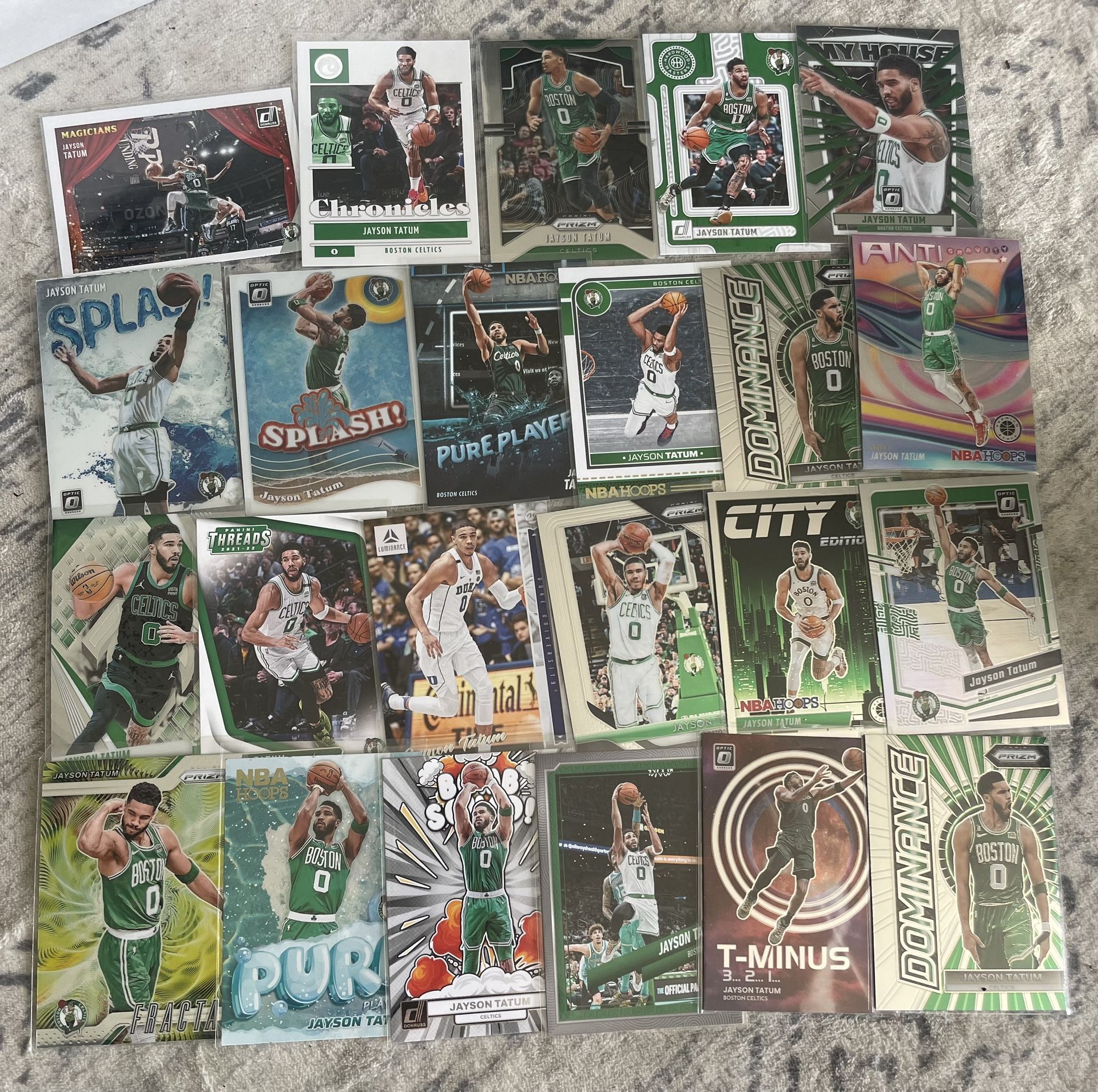 Jayson Tatum Card Lot (23)