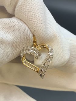 3/4" Diamond heart pendant #35047