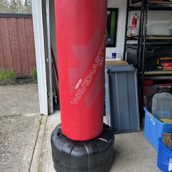 Century Wavemaster xxl Freestanding Bag