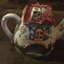 Tea Pot country cottage tea light holder