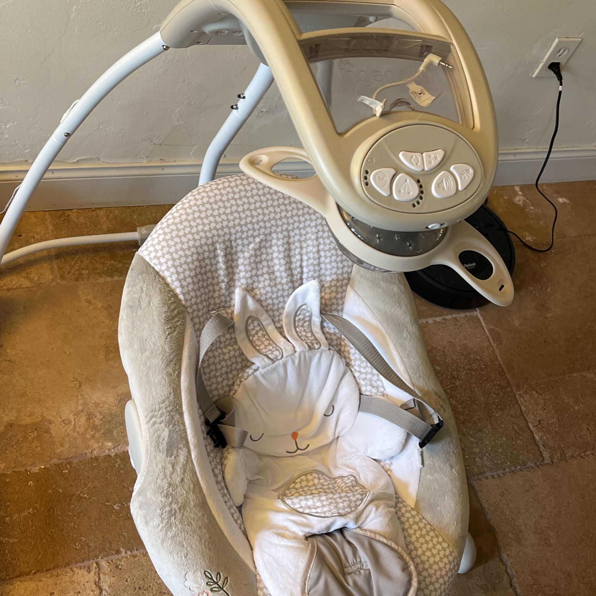 Ingenuity Baby Swing and Graco Bouncer, Both Used sparingly And Clean 