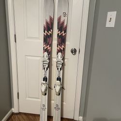Icelandic Oracle 78 Skis With Bindings 155cm 