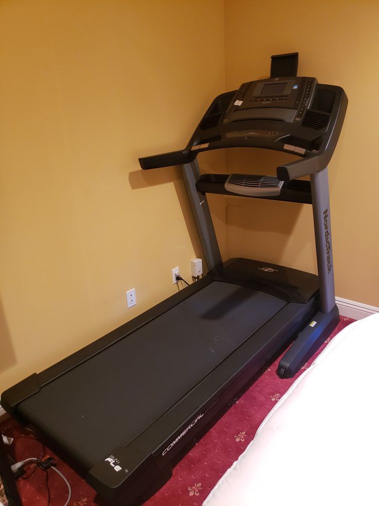 NordicTrack Commercial Treadmill 1750 (Brand New)