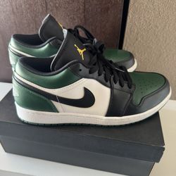 Jordan 1 Low Green Toe 