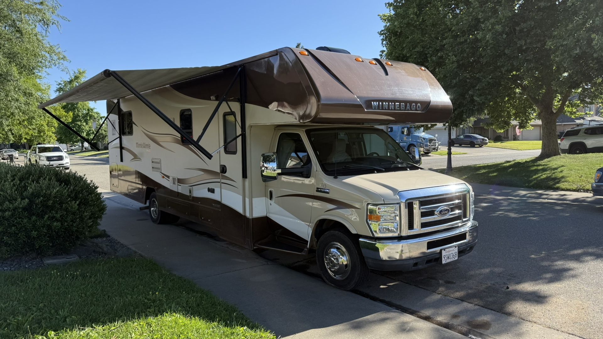 2015 Winnebago 31KP
