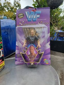 WWF Stone Cold Signature Series Figurine