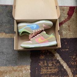 Dunk Low 'Sun Club - Arctic Orange Sanded Gold