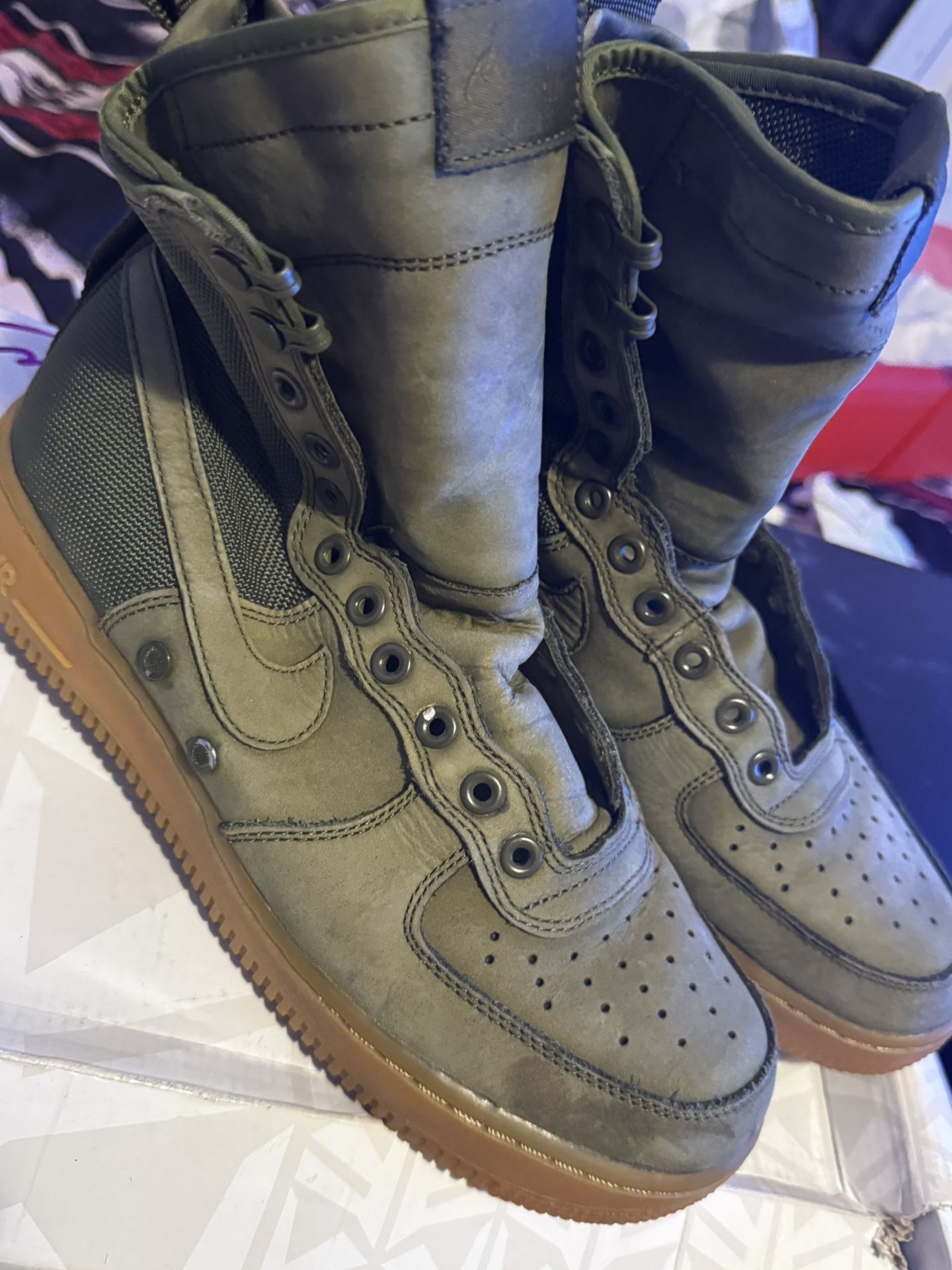 Nike SF Air Force 1 Boots – Olive Green, Size 8 (No Box/Laces)