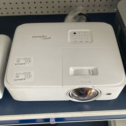 Optoma Peojector