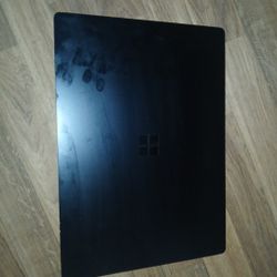 Surface Laptop Intel Windows 11