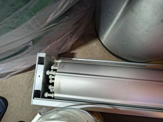 Interior glass aluminum shutters elect
