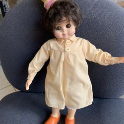 Vintage Brinns 1988 Doll Brown Eyes and Brown Hair Collectible Edition Girl Doll