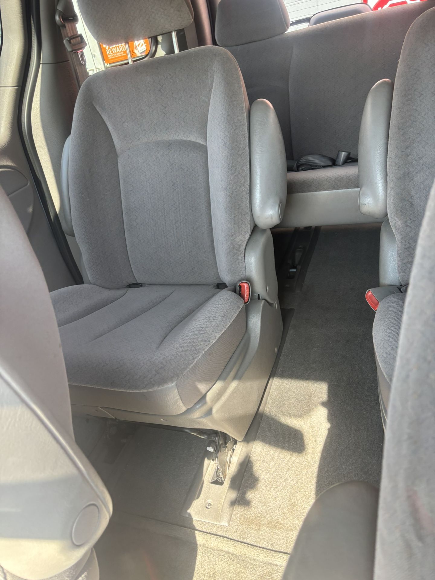 2003 Dodge Caravan