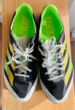 Men's Adidas sneakers, size 9
