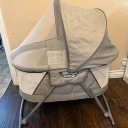 Safety First Bassinet 