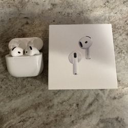 4th Generation AirPods 