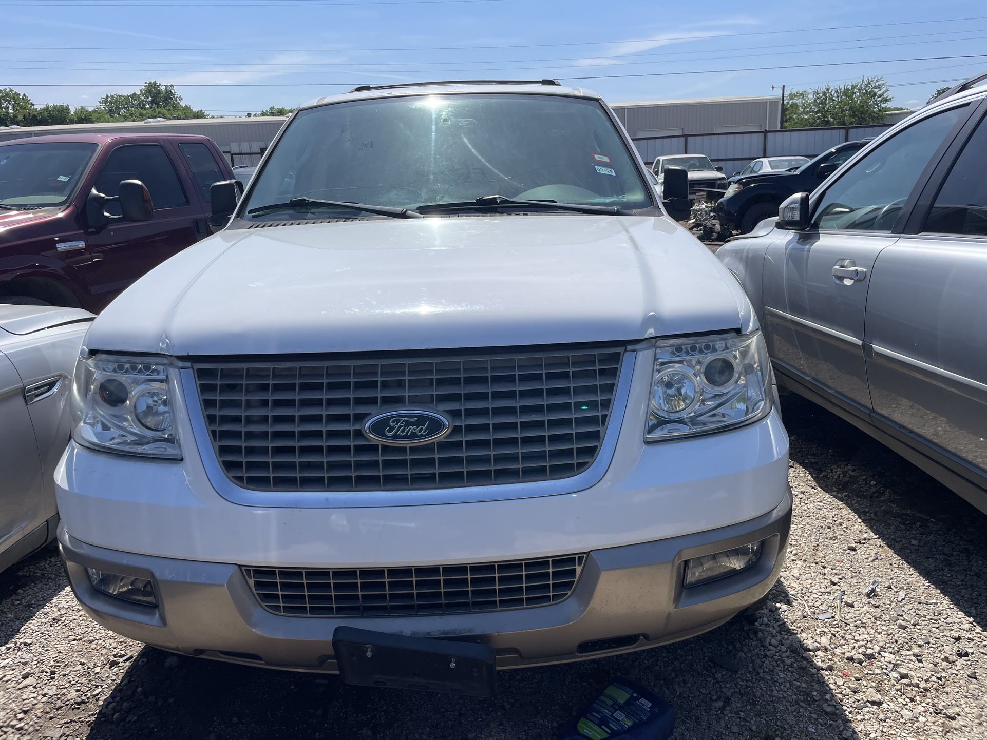 2004 Ford Expedition For Parts