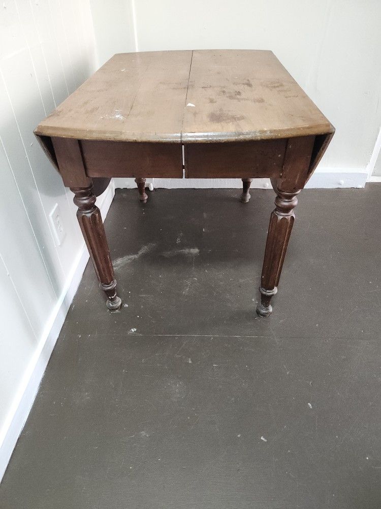 Solid Wood Drop-leaf Dining Table 