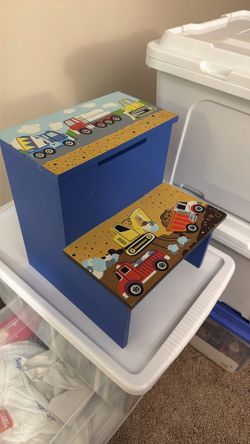Kids step stool