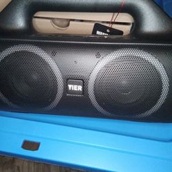 YIER Hero Boom Portable Bluetooth  No Box Or Charger Cable  It's C Cables
