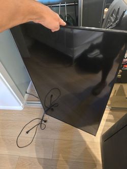 LG 43" smart TV