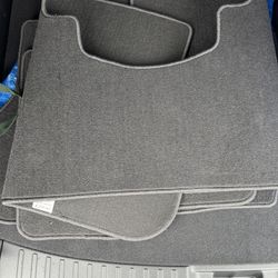 Honda CRV Oem Floor Mats (2023-2026)