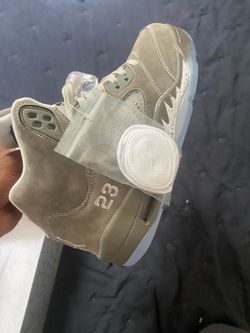 Wolf greys size 10