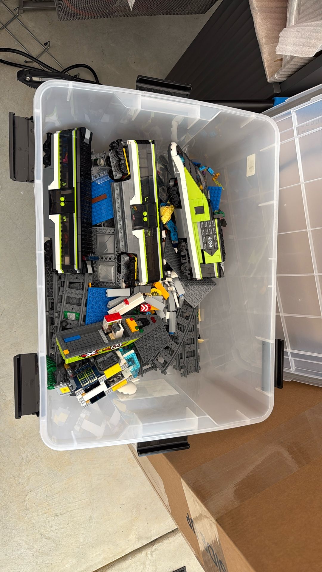 Lego Express Passenger Train, Remote Control Or App Operated, Battery, Extra Tracks And Extra Pieces.