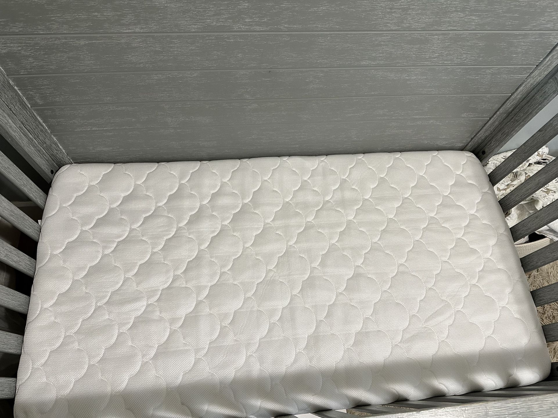 Newton Crib Mattress (EUC) and Extra Cover (NEW)