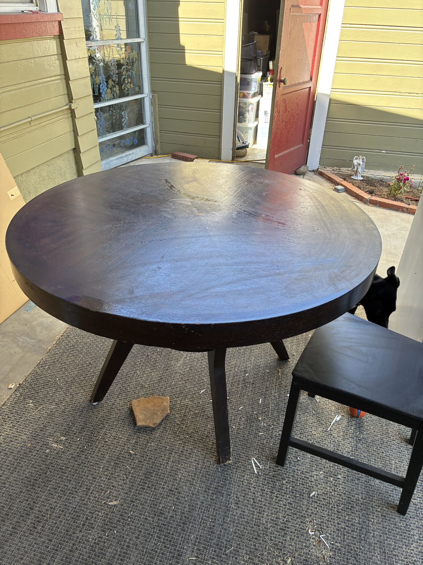 Dining Table With 2 Chairs