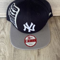 New York Yankees Snapback Hat$35
