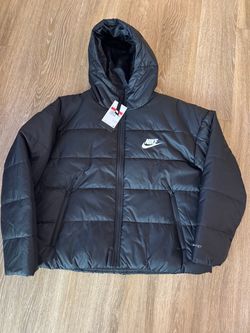 Nike Puffer Jacket with Hood