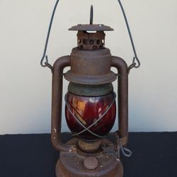 Preowned vintage lantern
