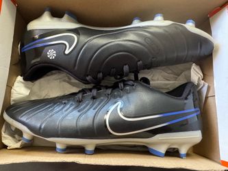 Nike Tiempo Legend 10 Club MG Soccer Cleats – Size 8.5 US (42 EUR)