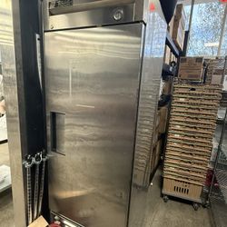 Single Door True Freezer