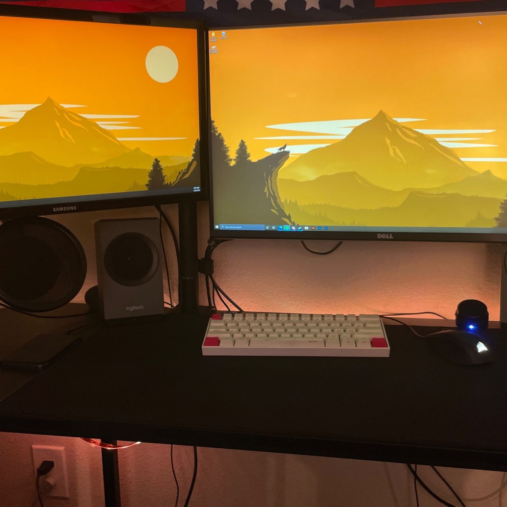 27” 144hz 1440pDell Gaming Monitor And 24” 75hz Samsung Monitor With Dual Arm Mount