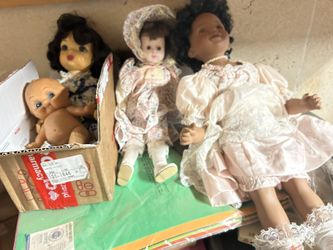 Antique Dolls