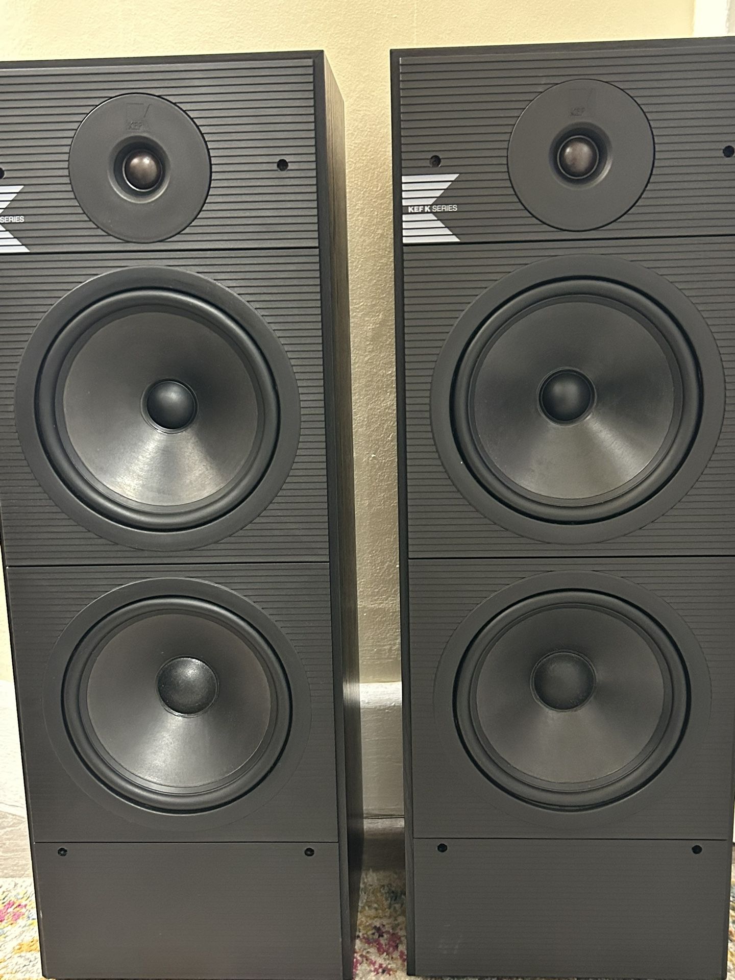 KEF K160 Floor standing Speakers