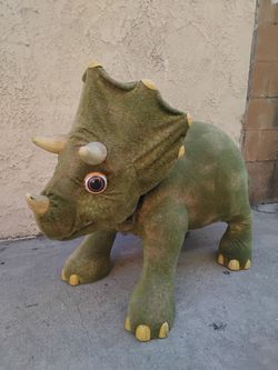 PLAYKOOL TRICERATOPS KIDS RIDE ON  DINO