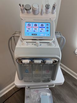 Hydra facial Machine