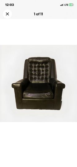 Vintage Modern Lounge Chair Swivel Rocker