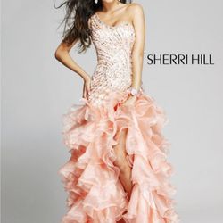 Sherri Hill Peach/Gold One Shoulder Beaded Pagent, Prom, Homecoming Gown, Sz 2