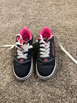 Girls Heelys