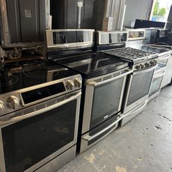 Kitchen Combo Package Stainless Steel Refrigerator Stove Dishwasher And Microwave Working Perfectly Tasted With Warranty Delivery And Installation Ava