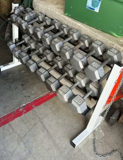 Dumbells And Rack 540lbs