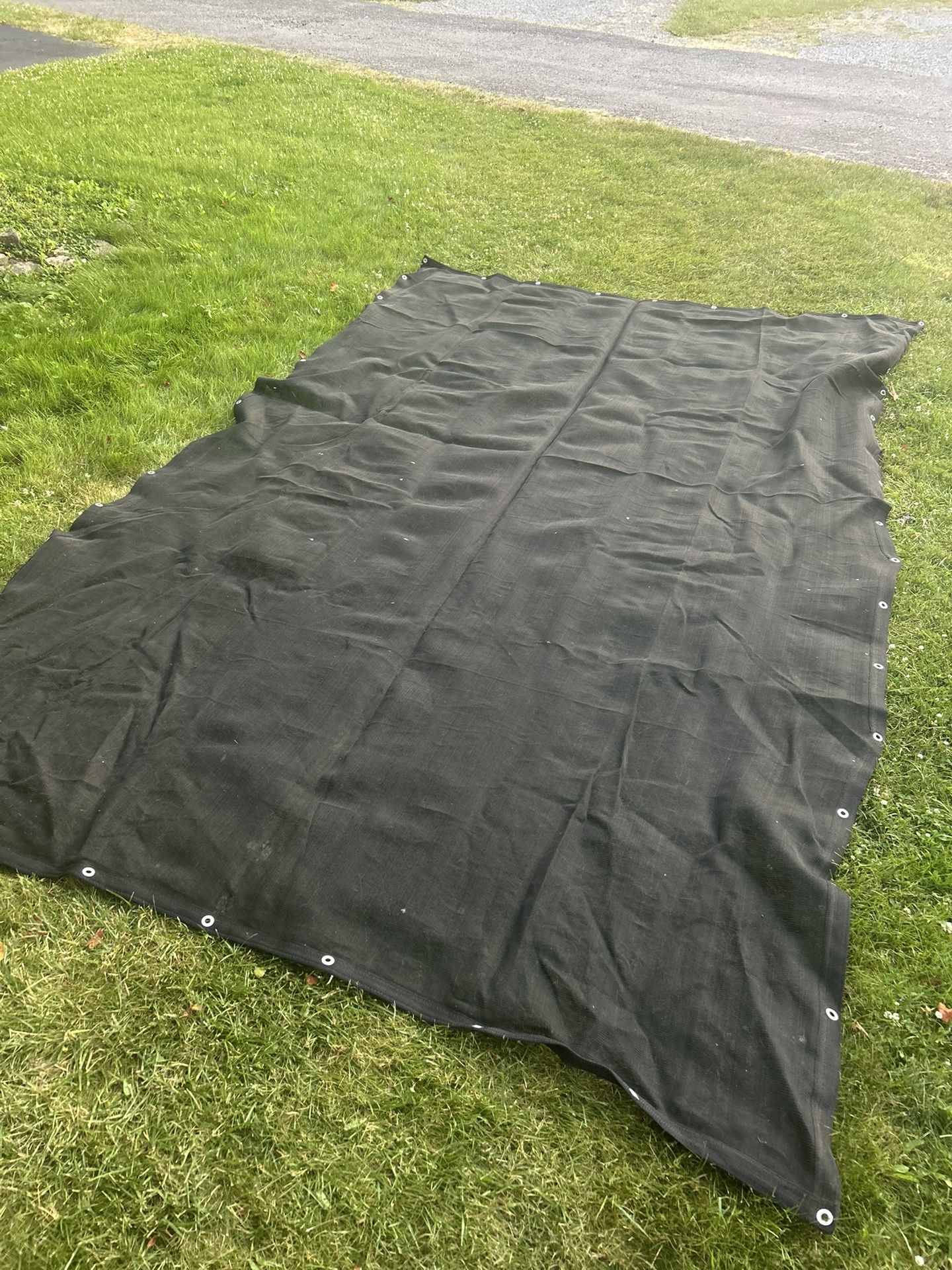 Black mesh sun wind screen 15 x 8’
